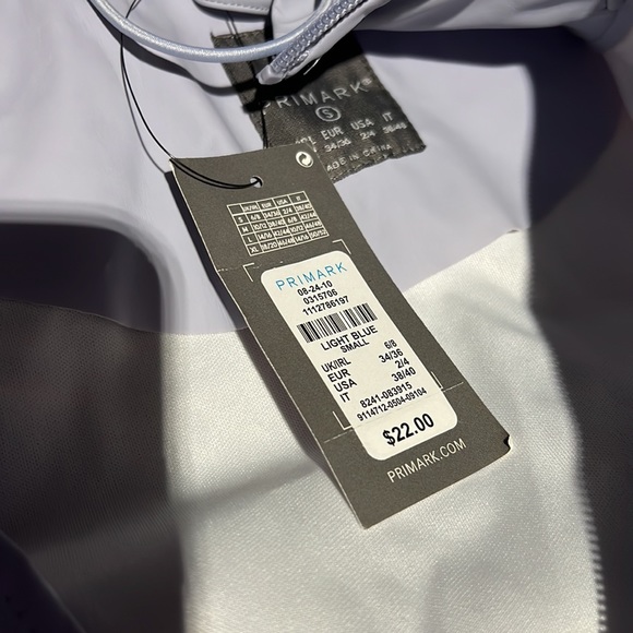 Rain jacket - Picture 3 of 3